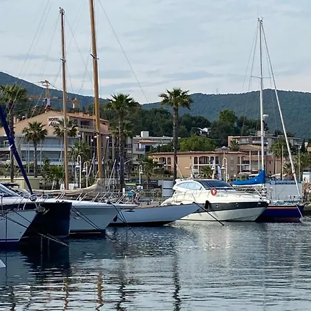 150 M De Golfe De Saint-tropez Apartment