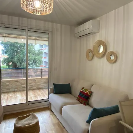 150 M De Golfe De Saint-tropez Apartment *